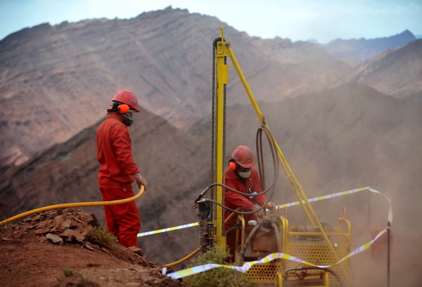 Oil exploration on Tianshan Mountain