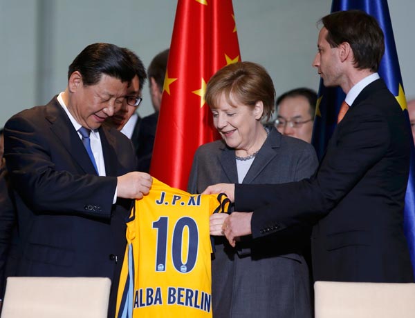 China, Germany to build yuan center