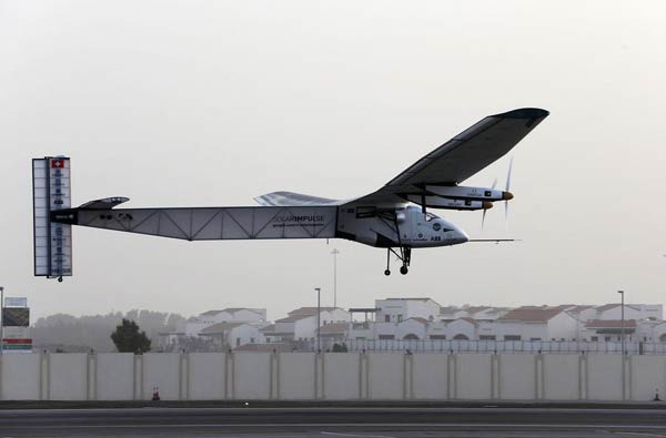 Solar plane's China visit to lift environmental awareness