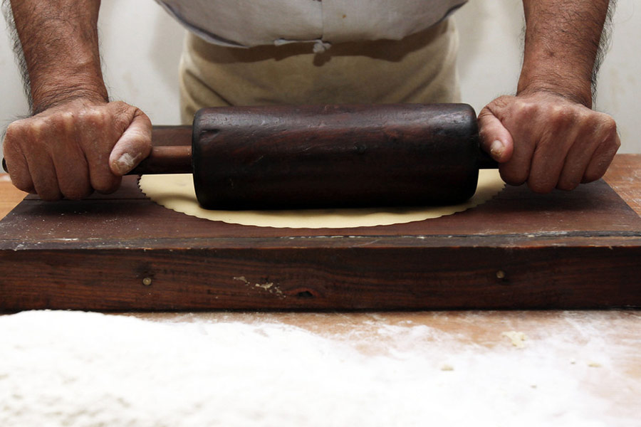 Hot cakes: Big demand for 72-year-old's hand-made mooncakes