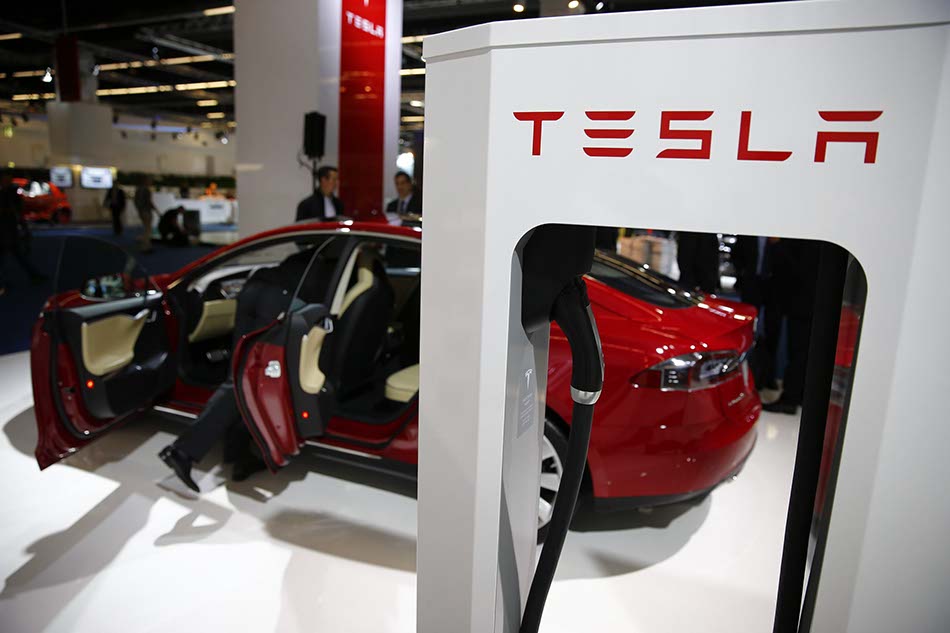 Tesla, electric, hybrid cars at Frankfurt 2013 Motor Show