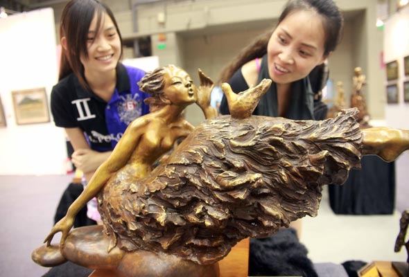 Cross-Straits Art Expo kicks off in Beijing