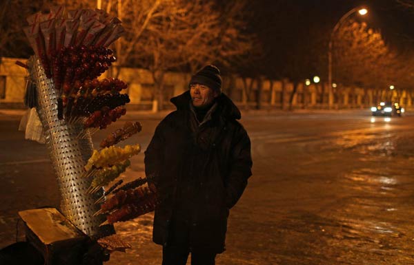 Street food vendors spice up cold winter nights