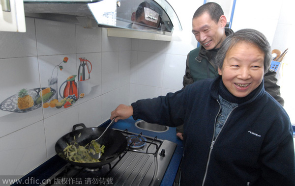 China's household cooking consumes too much energy