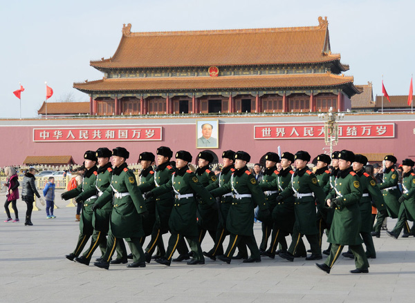 Beijing steps up security for two sessions