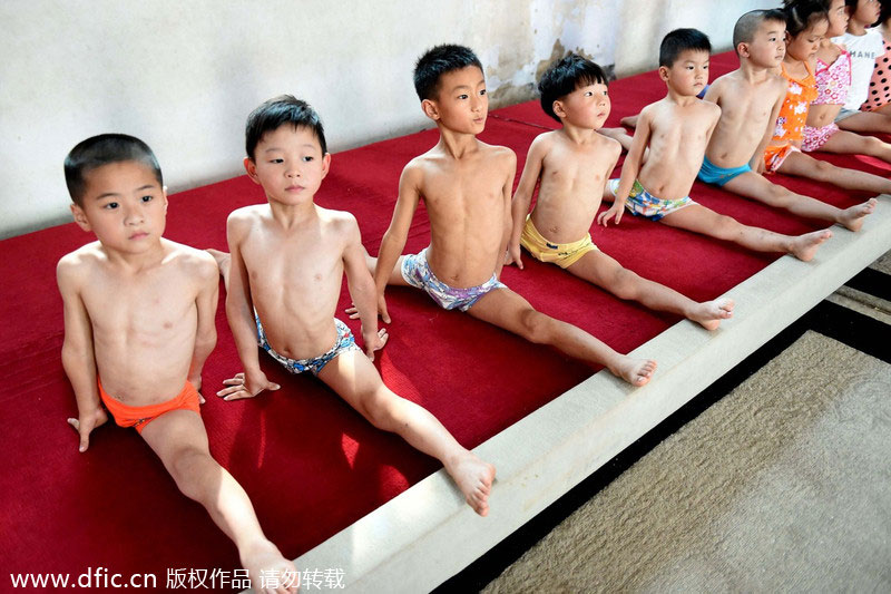 Child gymnasts all the rage in E China