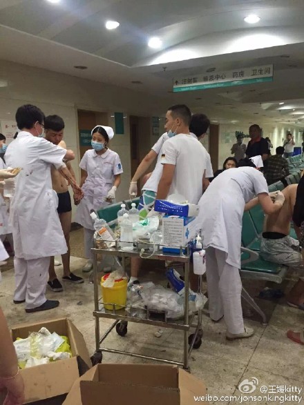 Hospitals flooded with injured, volunteers