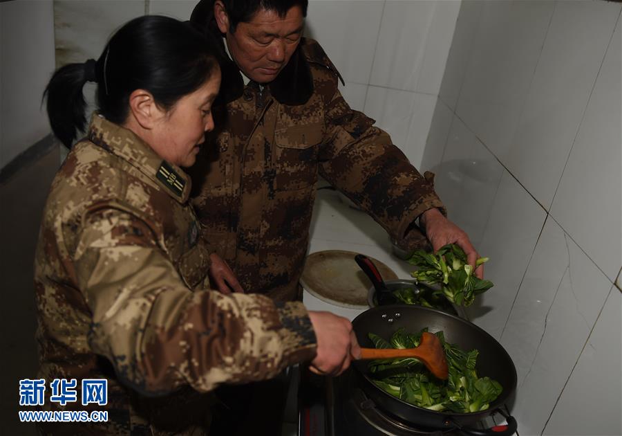 Couple guards isolated island for 30 years