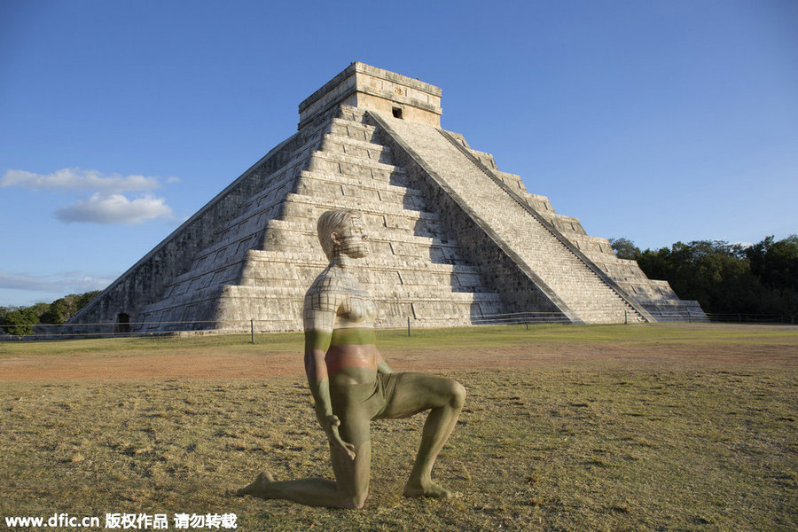 US body paint artist blends people into iconic sights