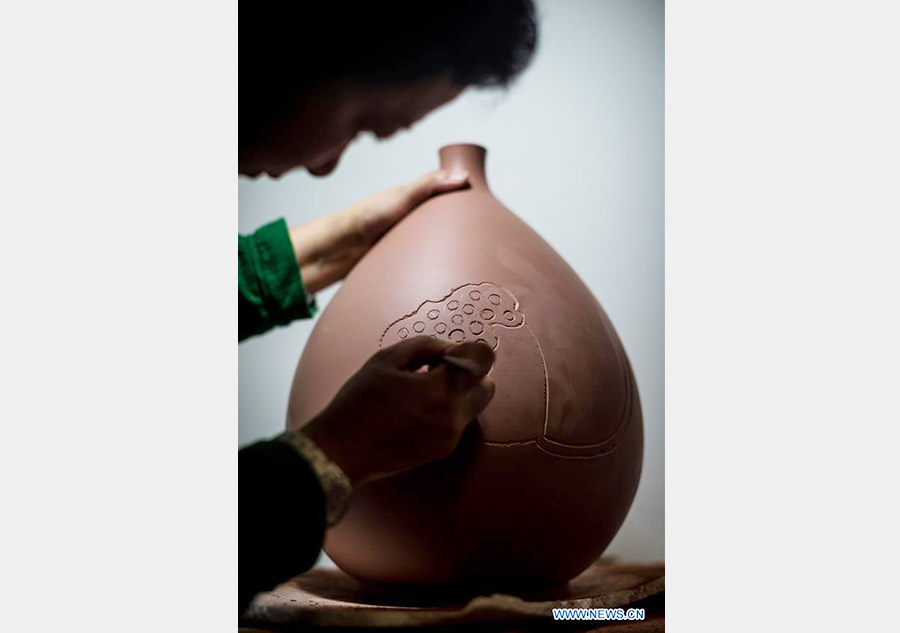 Nixing pottery: time-honored craft in Guangxi