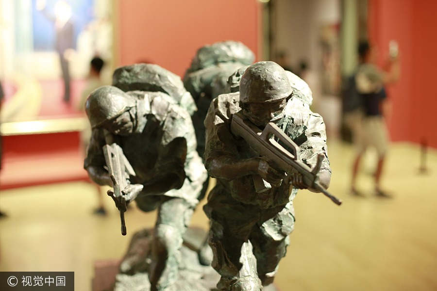 Art exhibition celebrates 90th anniversary of PLA's founding