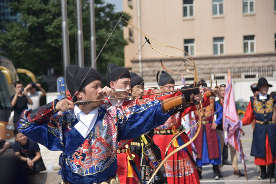 Culture and travel experience center opens in Beijing