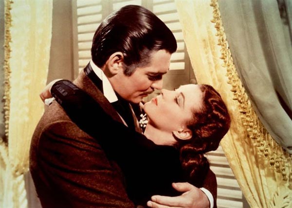 Top 10 classic kiss scenes in films