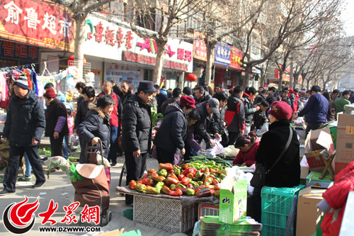 濟南市民過年新玩法 相約城郊趕大集