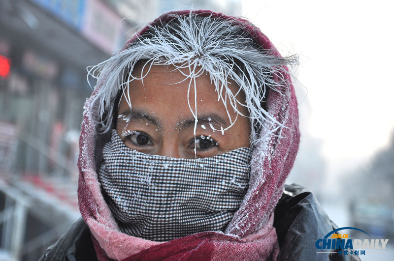 呼倫貝爾遭遇風雪降溫 局地氣溫逼近-40℃