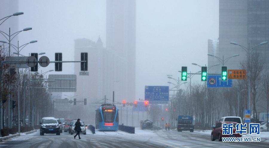 吉林黑龍江“暴雪圍城” 多地中小學19日繼續停課