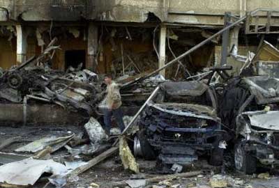 Iraq car bomb kills 9, injures 45