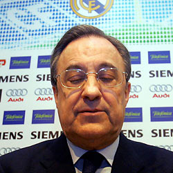 Florentino perez attends a news conference after resigning as Real Madrid president