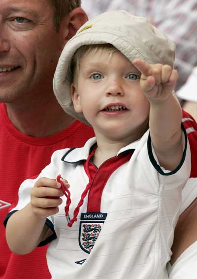 Fans at Euro 2004