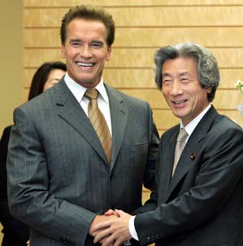 Arnold Schwarzenegger visits Japan on trade mission