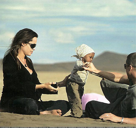 Brangelina pose in Namib Desert