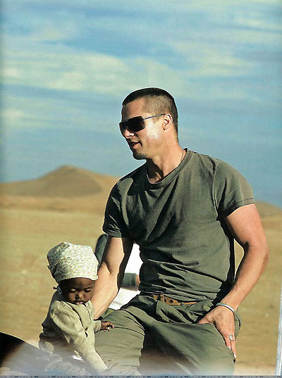 Brangelina pose in Namib Desert