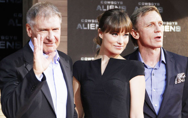 'Cowboys and Aliens' premieres in Berlin