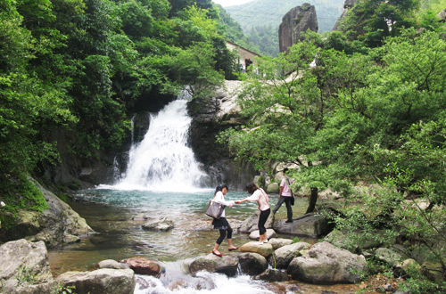 農(nóng)家樂精品村——衢州柯城區(qū)七里鄉(xiāng)黃土嶺村