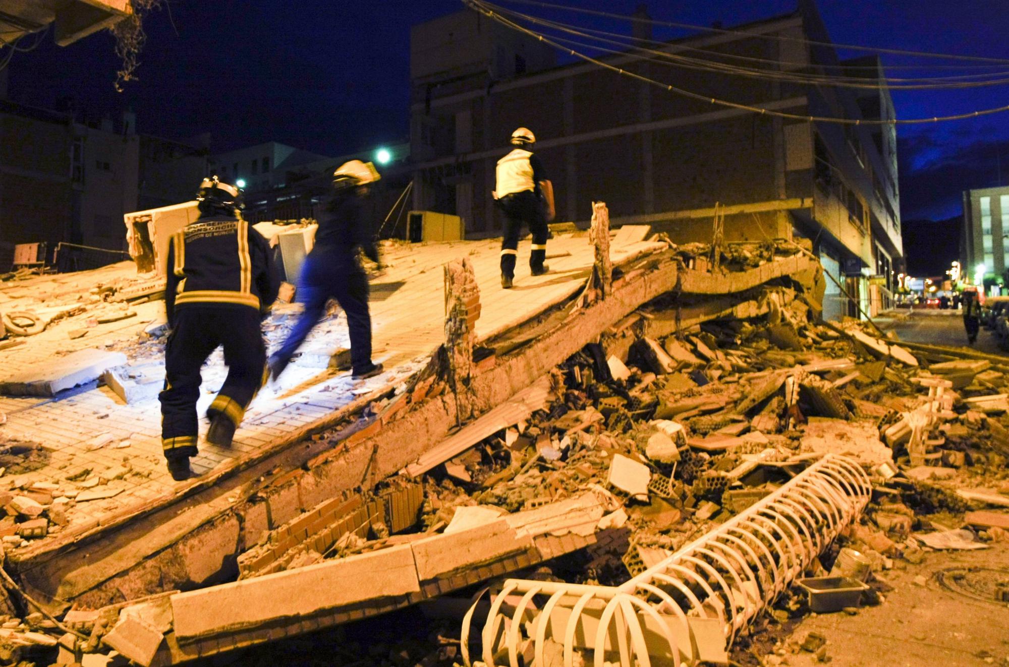 西班牙遭遇50多年來最嚴重地震 致8死數十傷