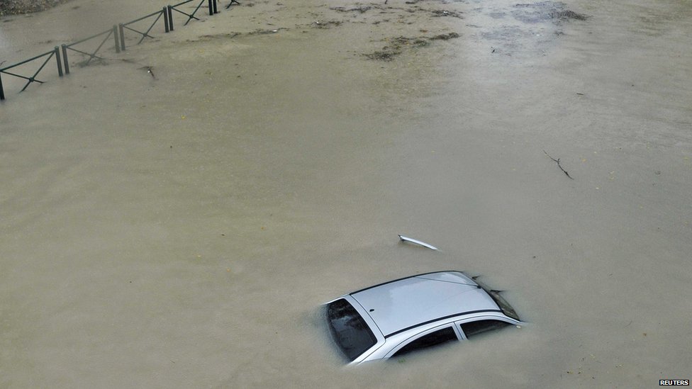 法國意大利遭持續(xù)強降雨侵襲 多人死亡數(shù)千人疏散