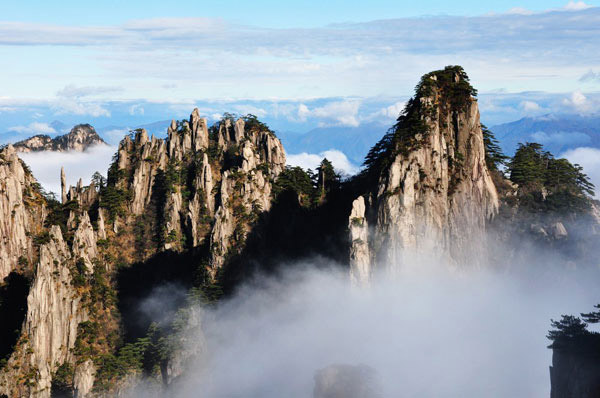 Head in the clouds at Huangshan Mountain