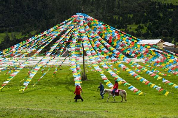 Tibet's 'Mini Switzerland'