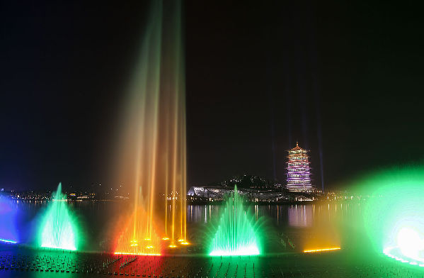 Night scene of the Expo site