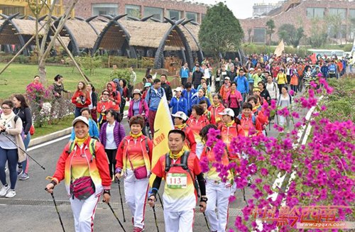 Hiking the Nordic way in Guizhou