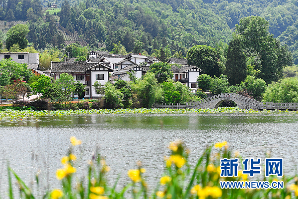 Guizhou practices making waters and mountains valuable