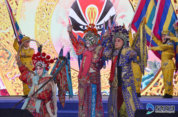 In pics: Yantai coastal festival enchants visitors