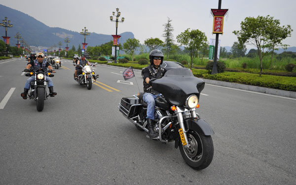 Roar and thrill of Harley music riders