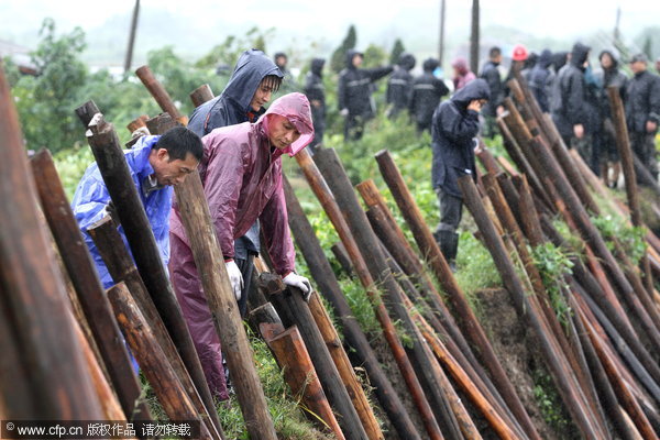 In photos: Typhoon Fitow aftermath