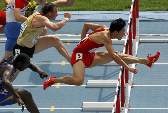 High noon for high hurdlers in Daegu