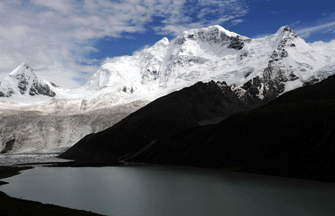 Clear as a mirror: fascinating scenes of China's 7 lakes