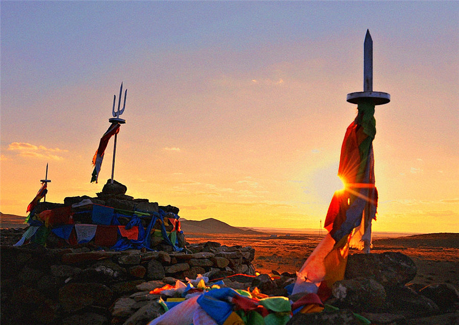 Autumn scenery of Xilinguole Grassland in Inner Mongolia