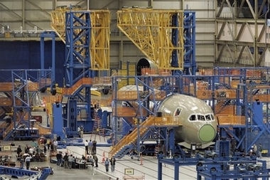 Boeing downplays 787 production snags