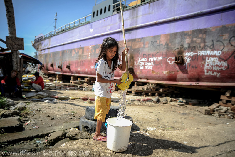 Philippines marks first anniversary of typhoon Haiyan