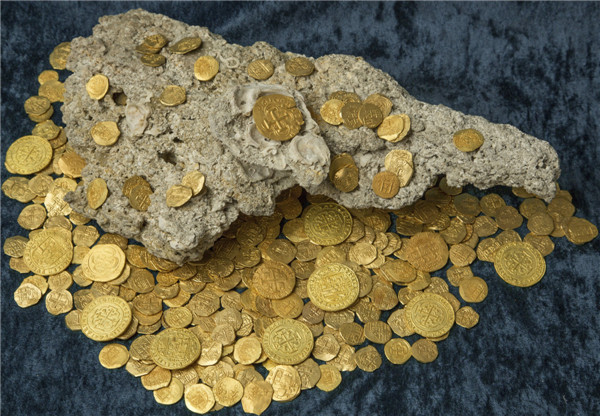 Florida treasure hunters find $4.5 mln in rare Spanish coins