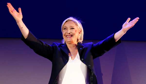 Macron, Le Pen headed to runoff in France